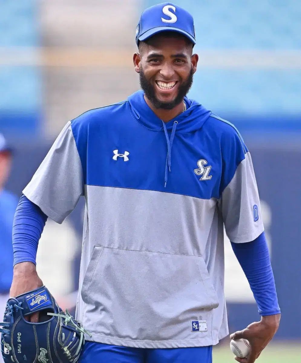 サムスン ライオンズ UNDER ARMOUR アンダーアーマー 半袖フーディー