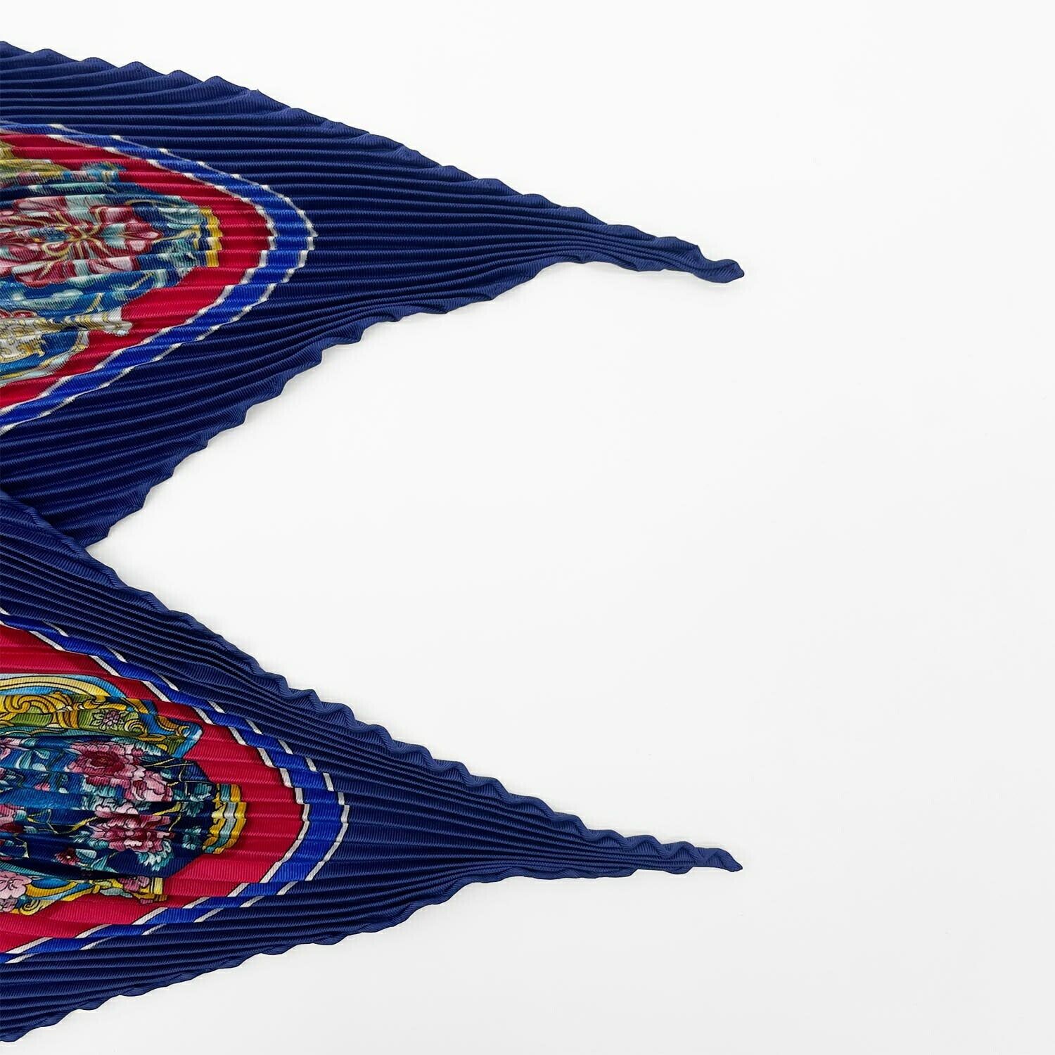 HERMES エルメス スカーフ プリーツ カレ90 Qu importe le flacon 香水