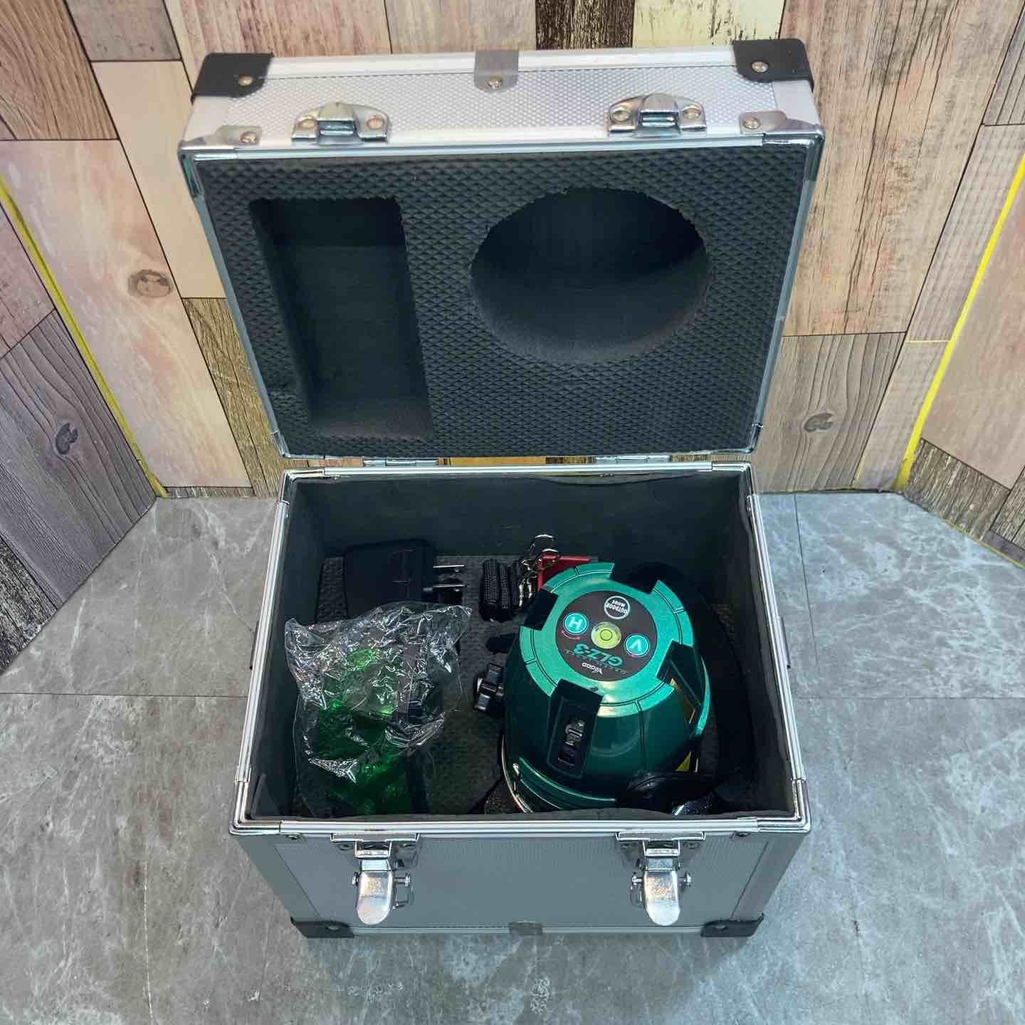 山真製鋸 グリーンレーザー墨出し器 本体のみ GLZ-3 縦 横