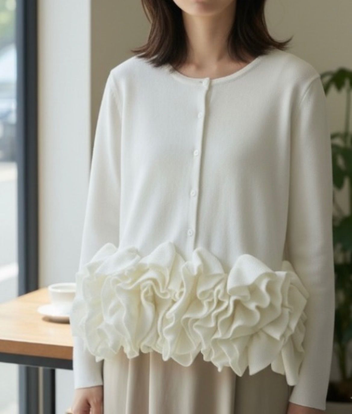 新品】スワンカーディガン ホワイト◾️ TREFLE＋1 トレフルプラスワン