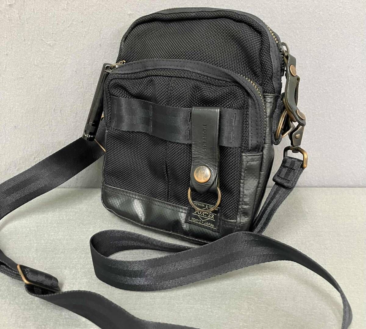 人気セール，お得 PORTER ポーター ショルダーバック 黒 メッセンジャーバッグ