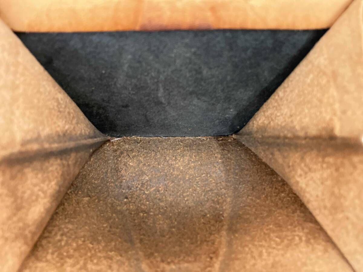 二つ折り財布 ガマ口