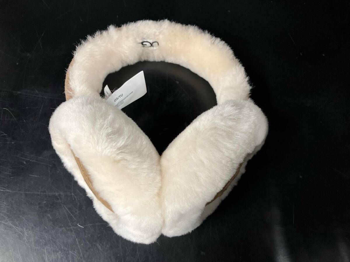 UGG その他服飾小物 Sheepskin Embroidery Earmaff クリーム ベージュ アグ イヤーマフ