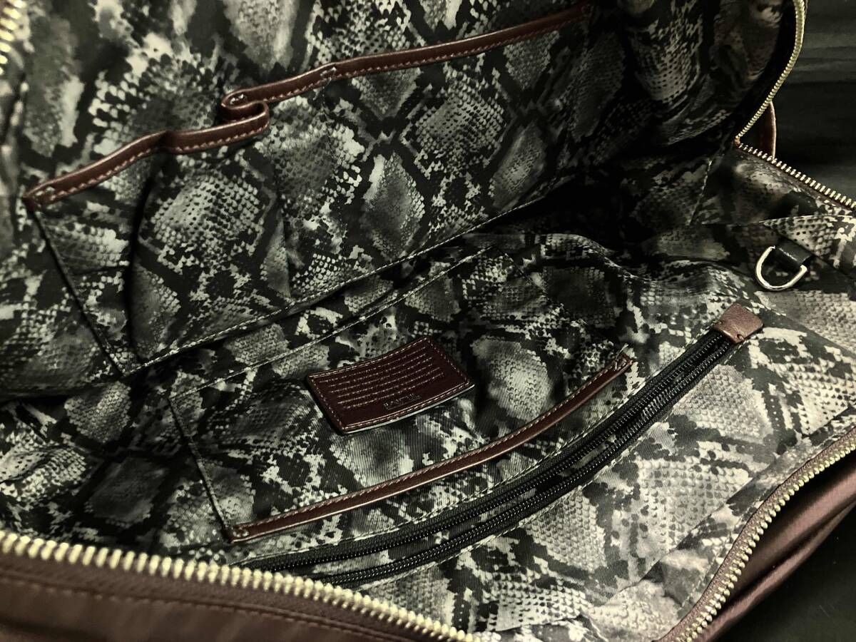 TUMI トゥミ 割引 トートバッグ ナイロン レザー ボルドー