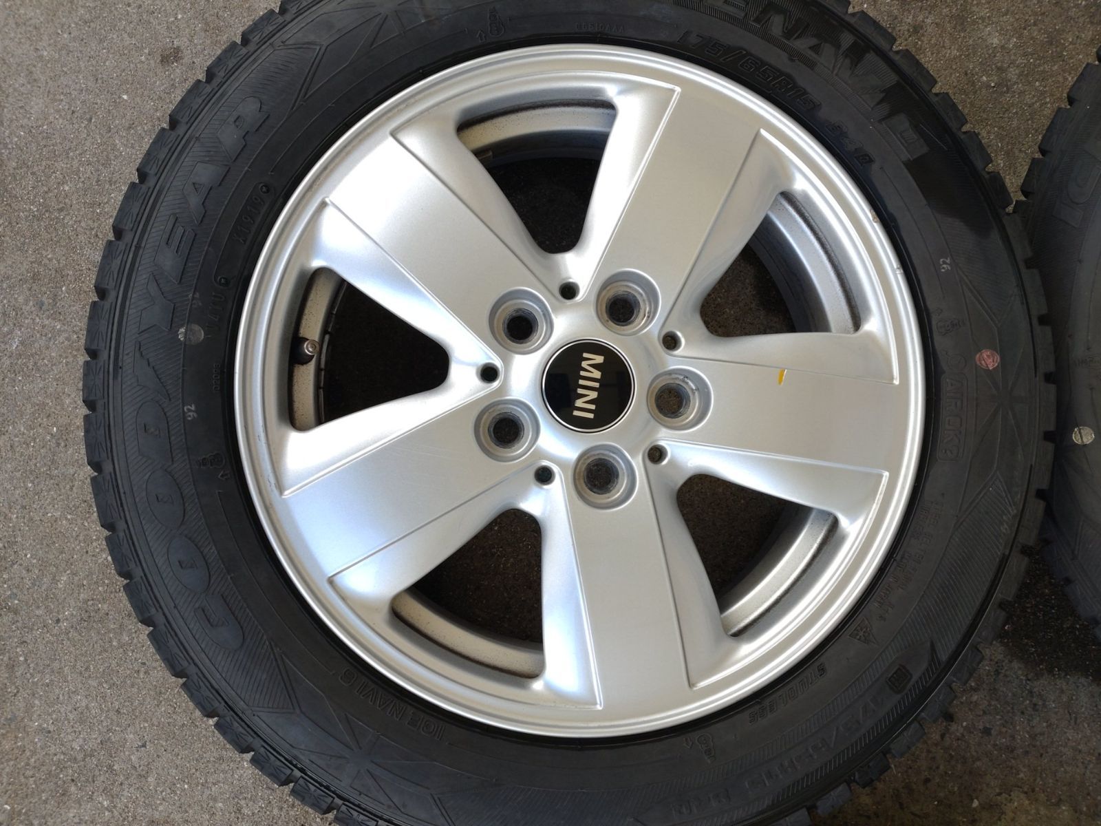 BMW MINI F 55 56 ミニ ホイール 15インチ ヘリスポーク492 15 5 J 46 112 H ＆ 175 65 R 4本セット