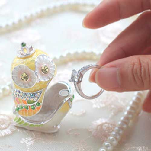 新品 未使用】ジュエリーボックス ティアラフクロウ シトロンイエロー