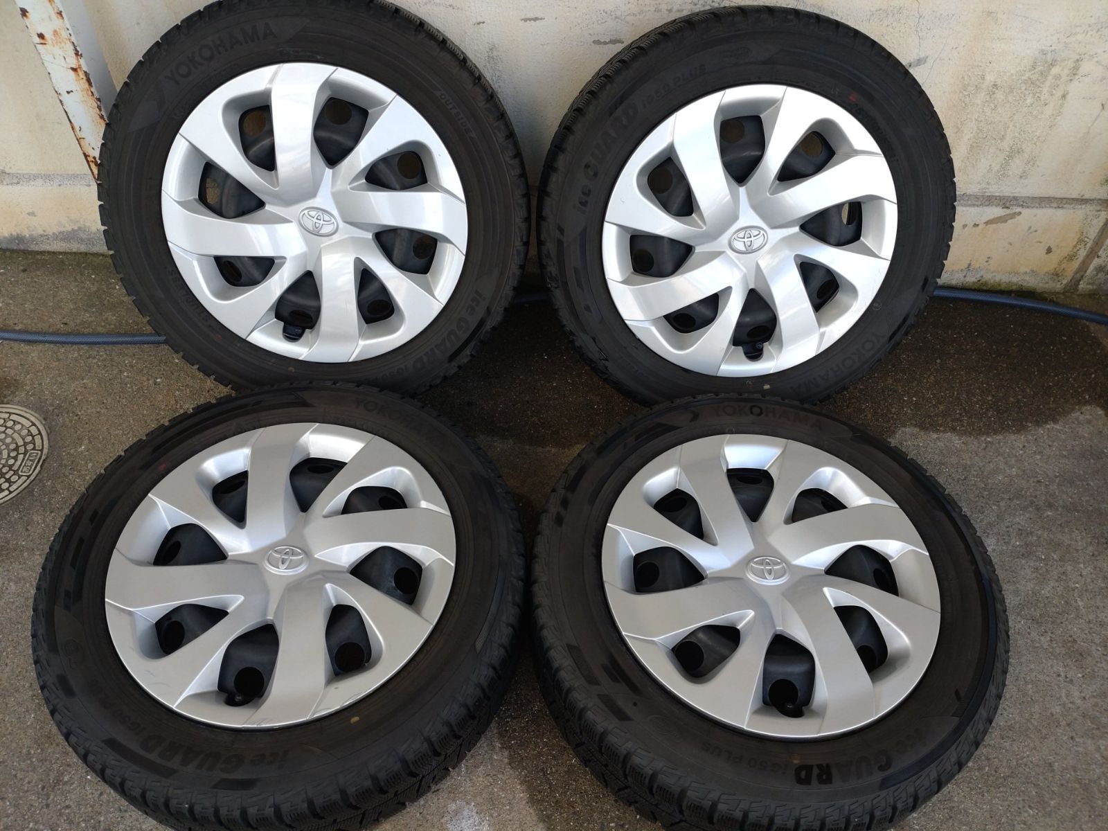 TOYOTA トヨタ シエンタ 170系 スチールホイール 15 5 J 39 ＆ iCE GUARD iG 50 PLUS 185 60 R 4本セット