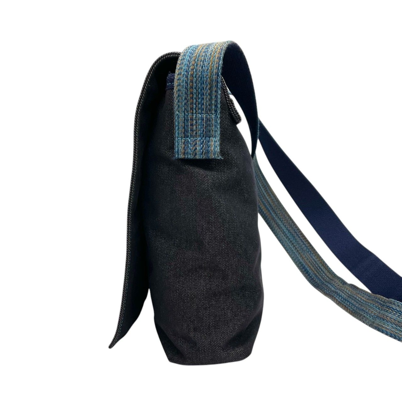 ハンティングワールド HUNTING WORLD ショルダーバッグ メッセンジャー