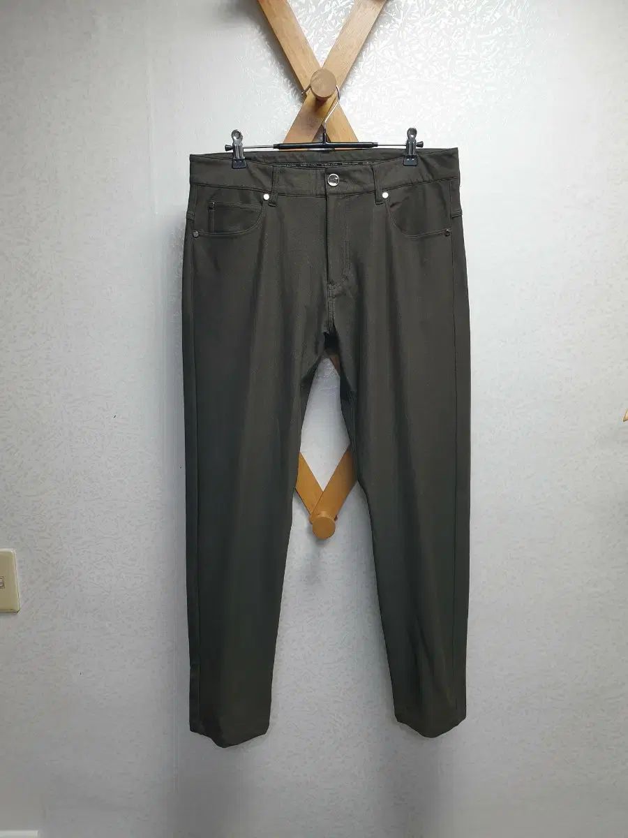 男性34 MARK LONA マークアンドロナ ゴルフ スパンデックス 起毛パンツ