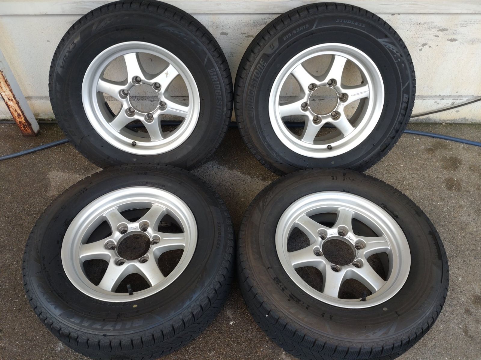 グランビア エルグランド E 50 等 メーカー不明 15インチ 15 6 5 J 25 PCD 139 7 H ＆ブリヂストン BLIZAKK VRX 3 215 65 R 4本