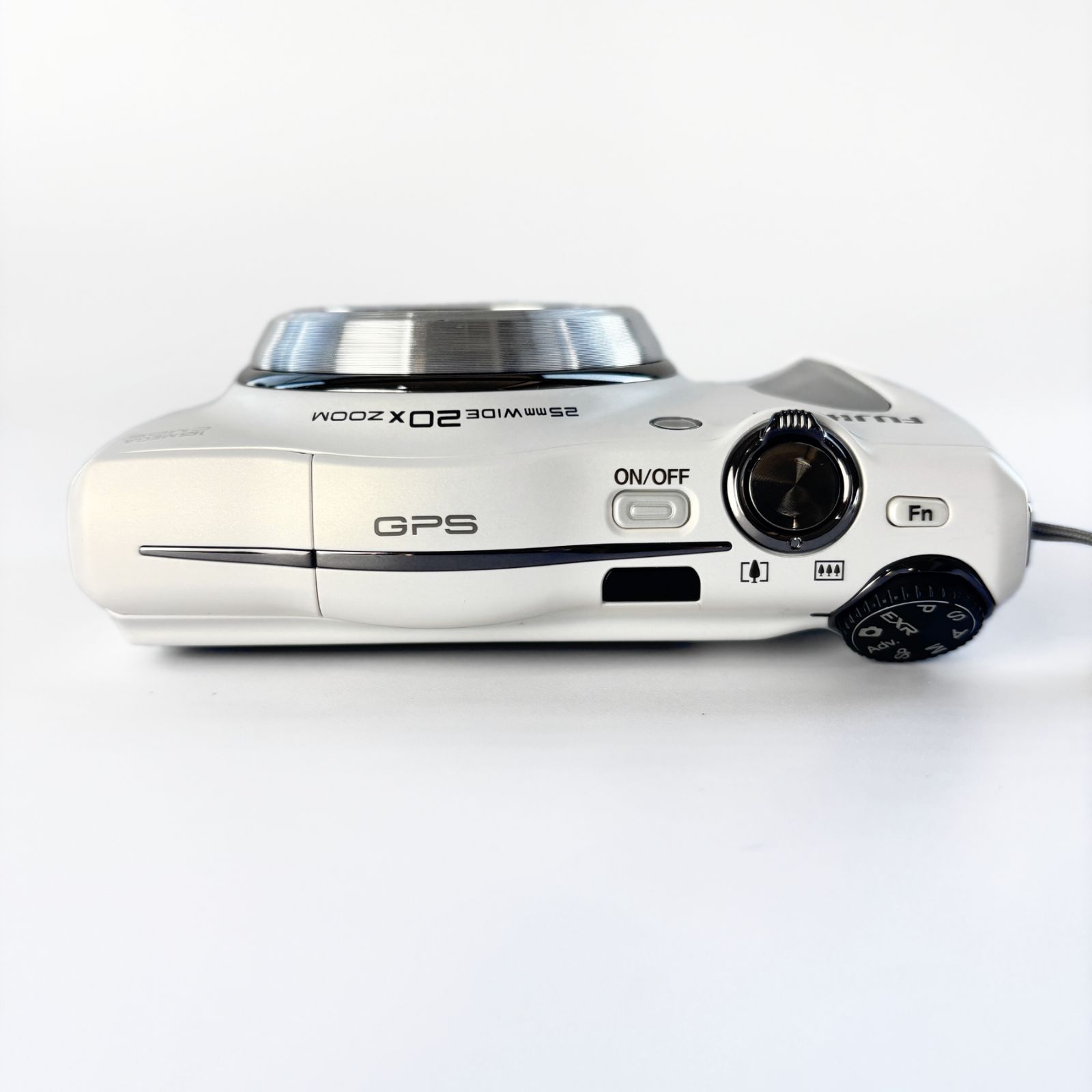 美品】FUJIFILM FinePix F770EXR コンパクトデジタルカメラ 動作確認