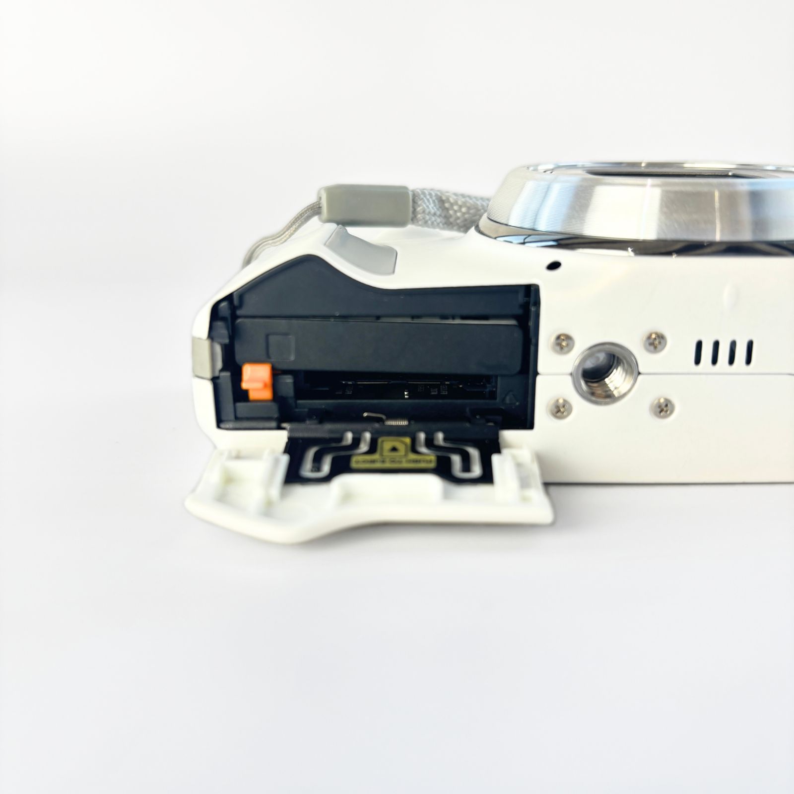 美品】FUJIFILM FinePix F770EXR コンパクトデジタルカメラ 動作確認