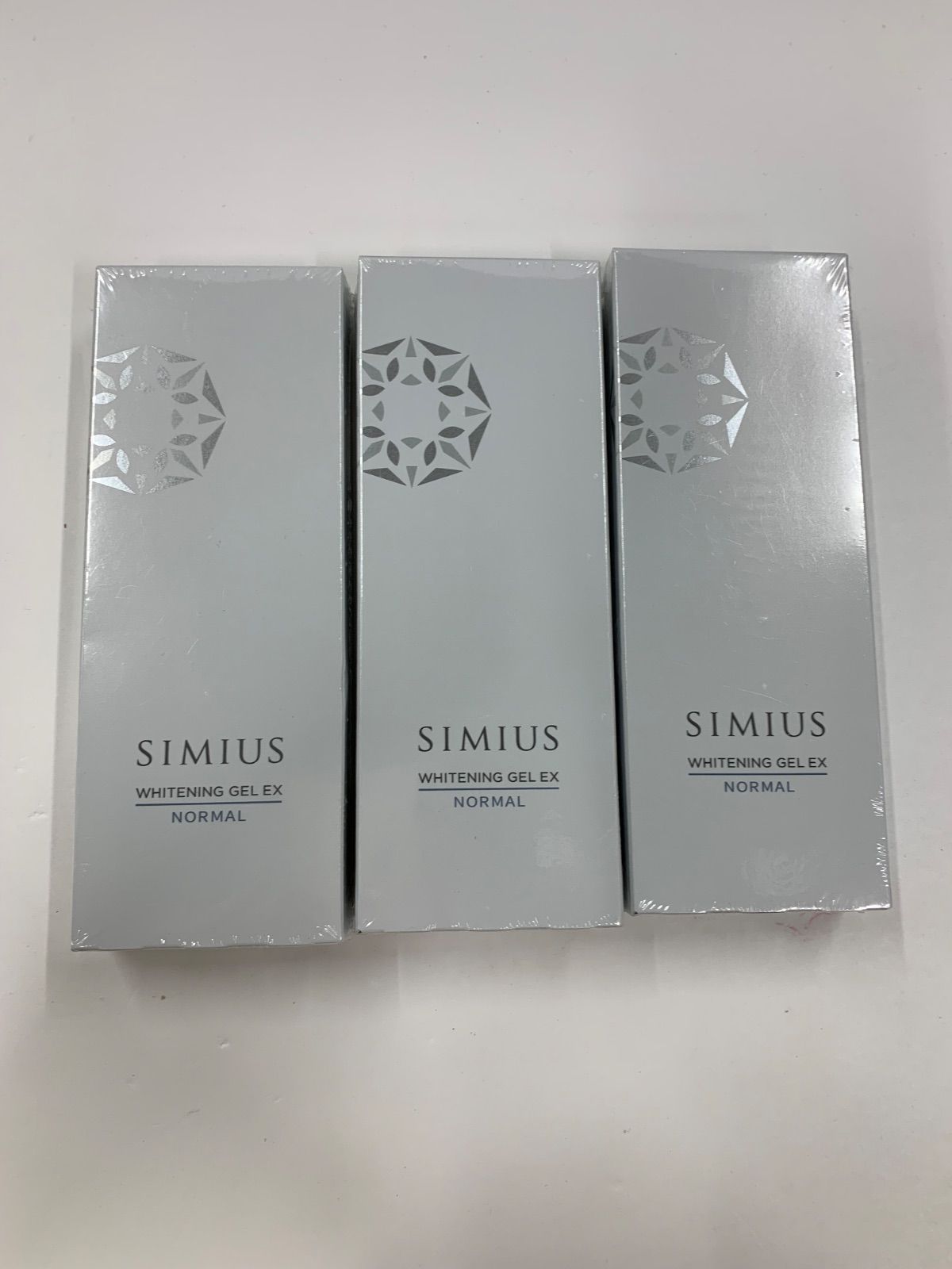 E585 K SIMIUS シミウス 薬用ホワイトニングジェルEX ノーマル