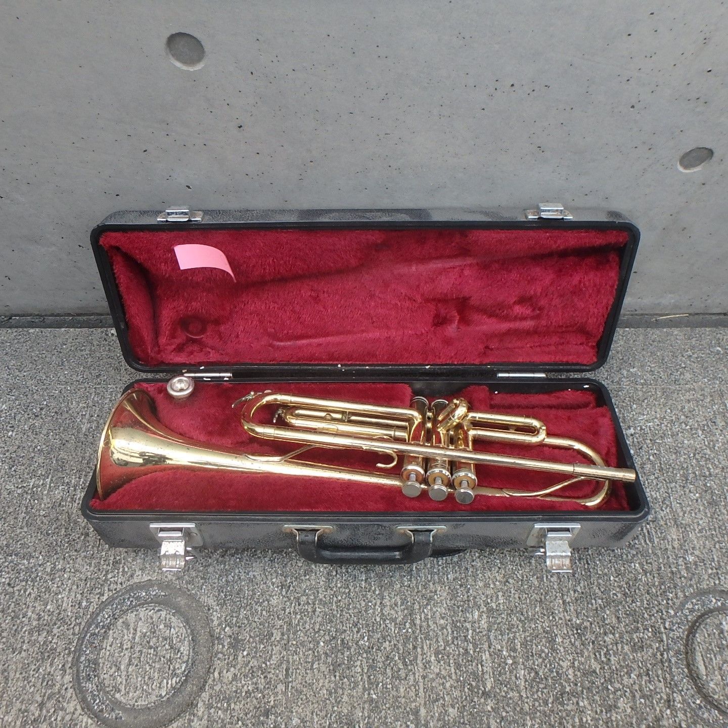 YAMAHA ヤマハ YTR2321 トランペット 金管楽器　音出し確認済み YAMAHA ヤマハ YTR2321 トランペット 金管楽器 音出し確認済み ヤマハ