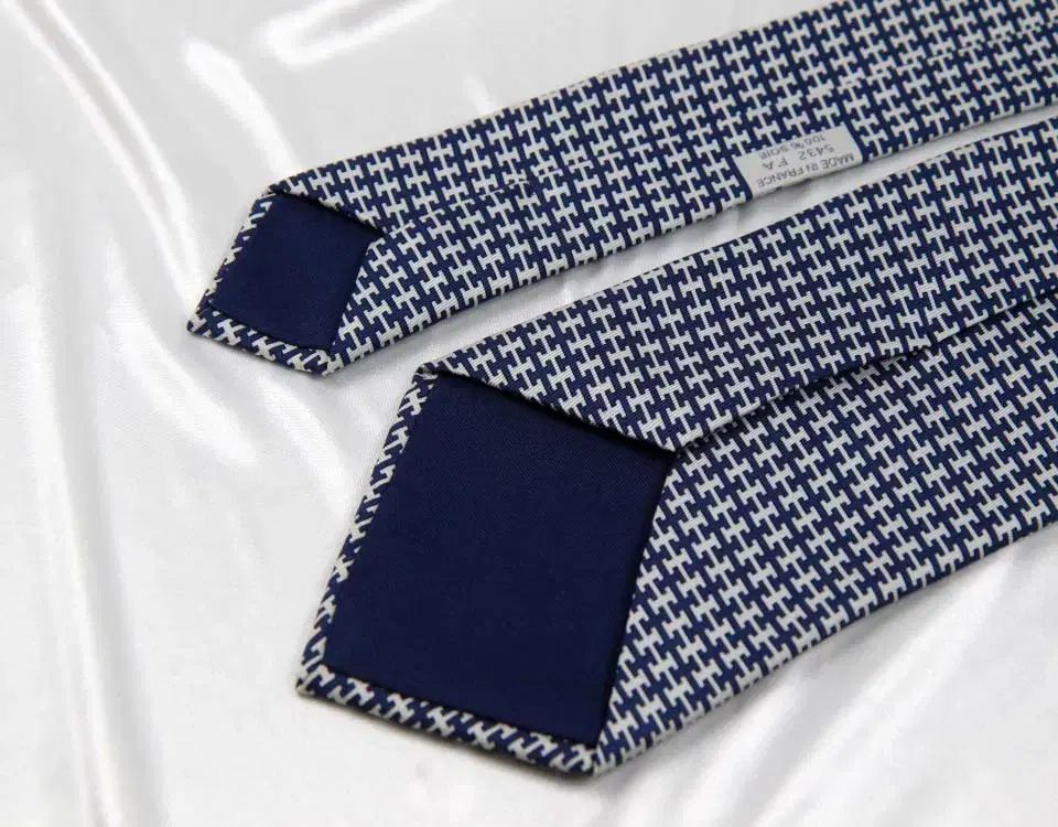 エルメス 9 3 cm A級 Hモチーフ メンズ ブランド ネック タイ フォーマル対応 ネクタイ 