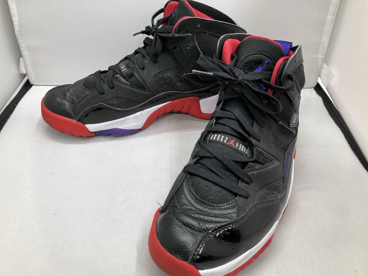 NIKE Jumpman Two Trey ナイキ ジャンプマン ツー トレイ DO1925-001