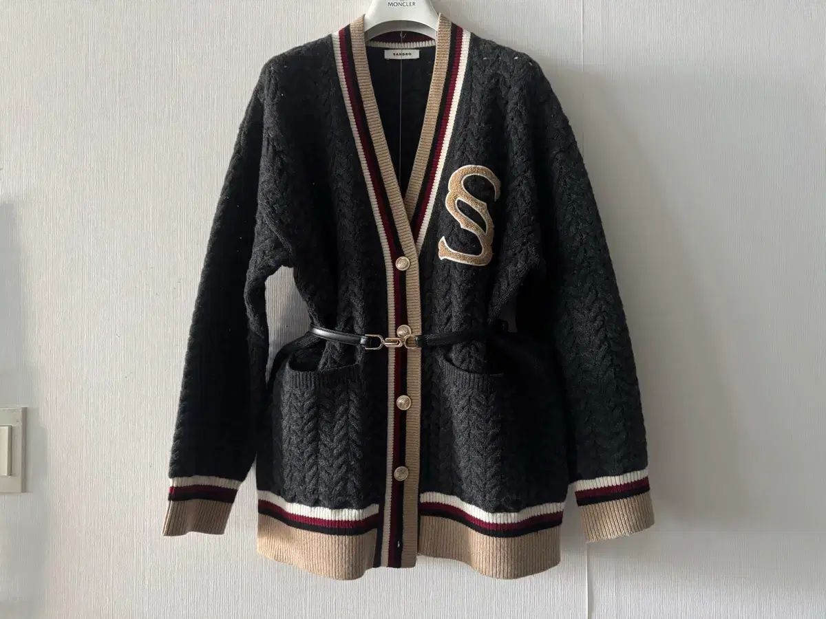 サンドロ 定価75万 ニットカーディガン