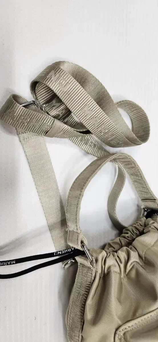 ミニキャリーケース