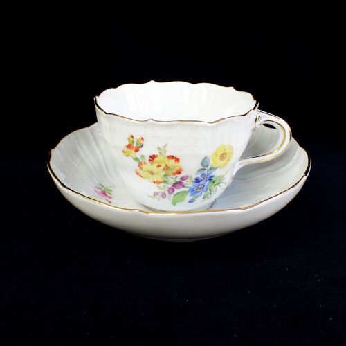 マイセン Meissen ベーシックフラワー 四つ花 カップ＆ソーサー
