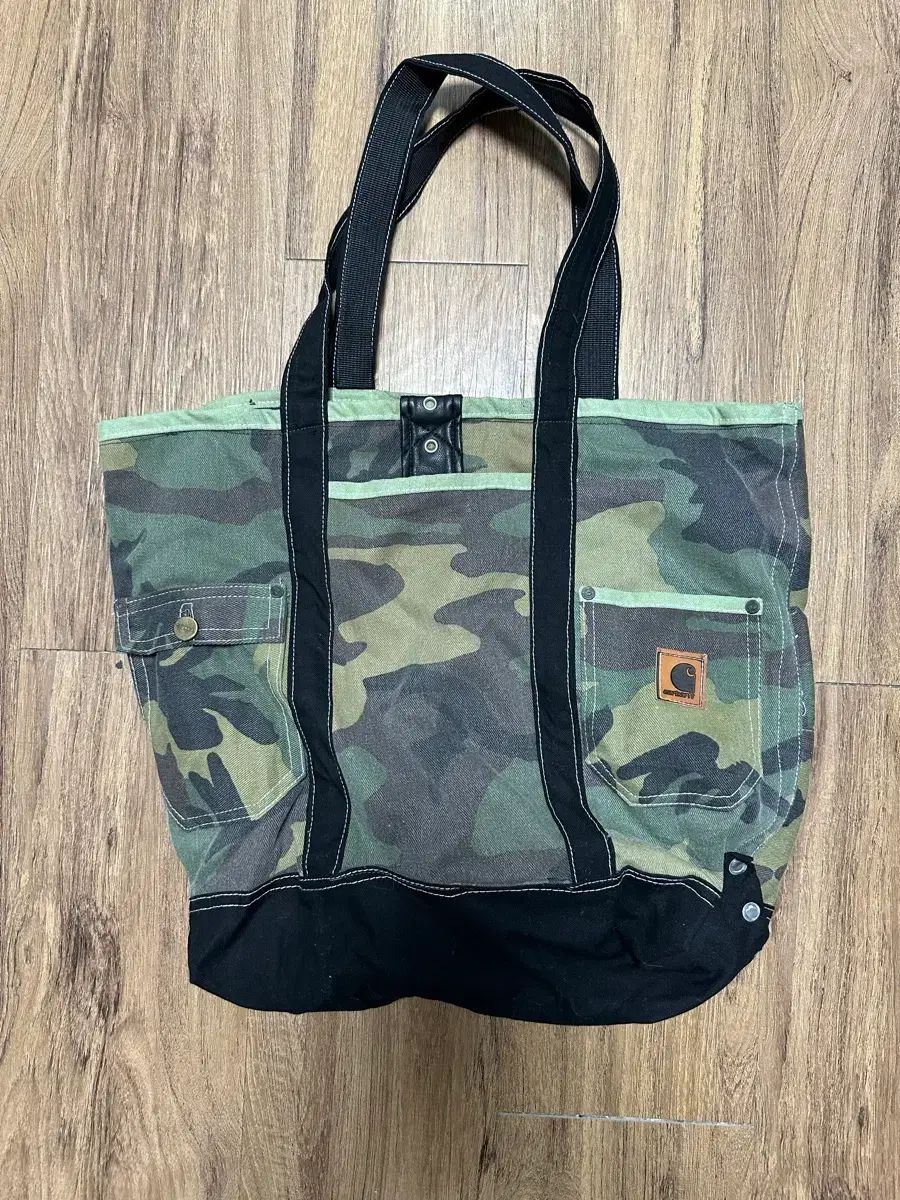 Carhartt リメイク ショルダーバッグ - メルカリ