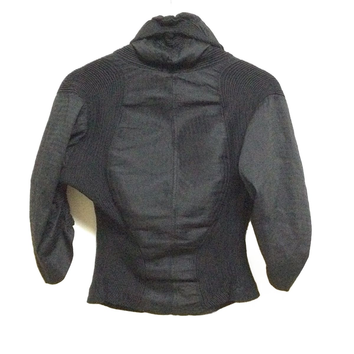 ISSEYMIYAKE(イッセイミヤケ) ジャケット サイズ2 M レディース - 黒