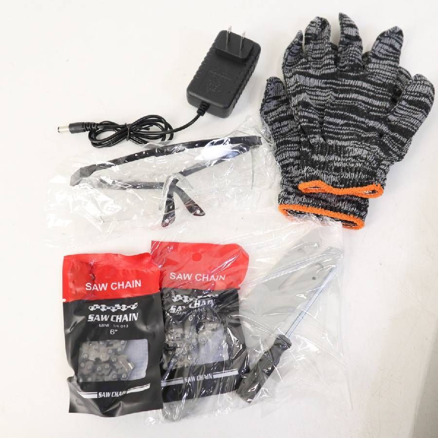 ♥ 高枝切り電動チェーンソー 48 Vリチウムイオンバッテリー 充電器付き 310 v 09