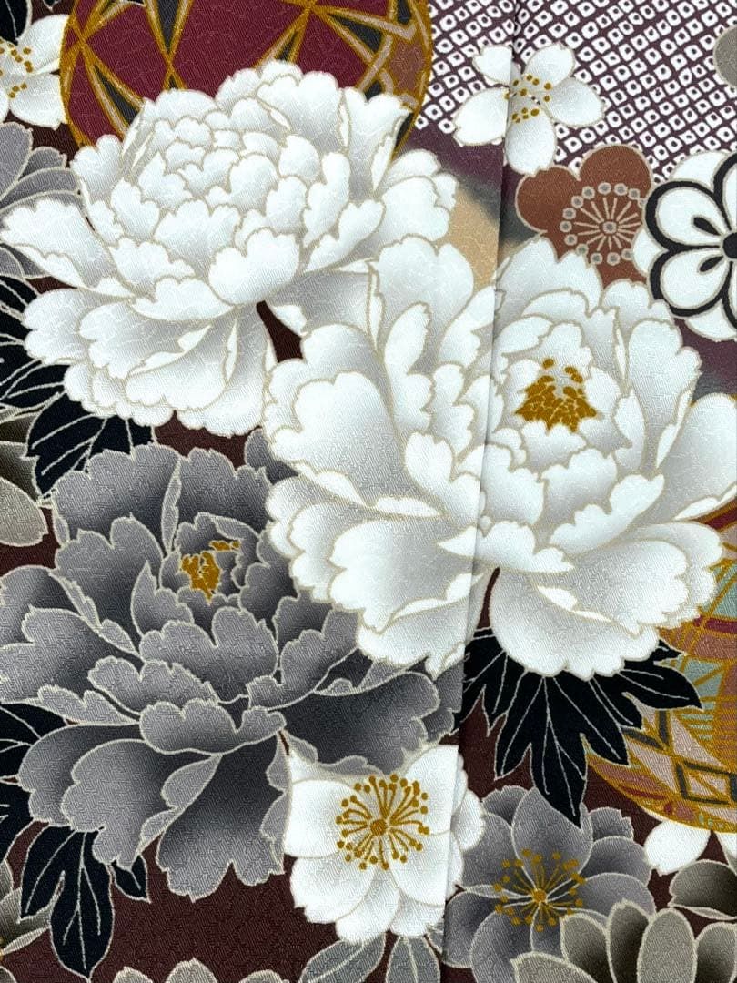 ポリエステル 振袖 四季の花々 鹿の子 紋意匠 ぼかし八掛 躾糸付き