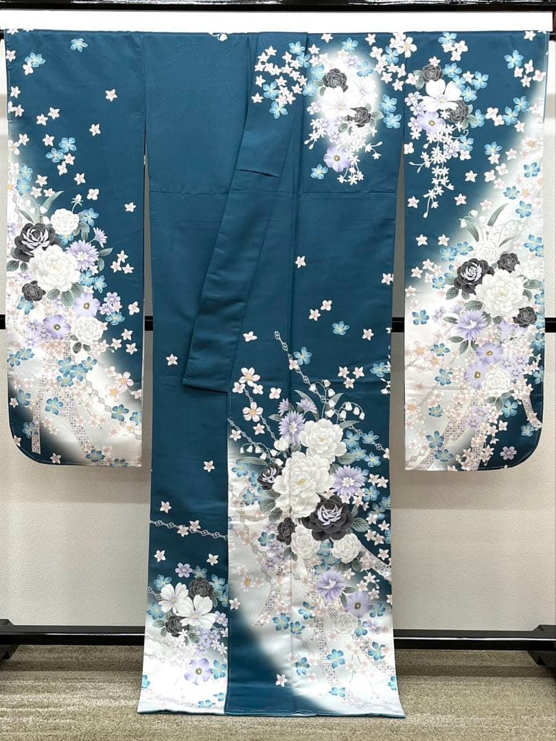 ポリエステル 振袖 牡丹 薔薇 紋意匠 ぼかし八掛 躾糸付き FU055