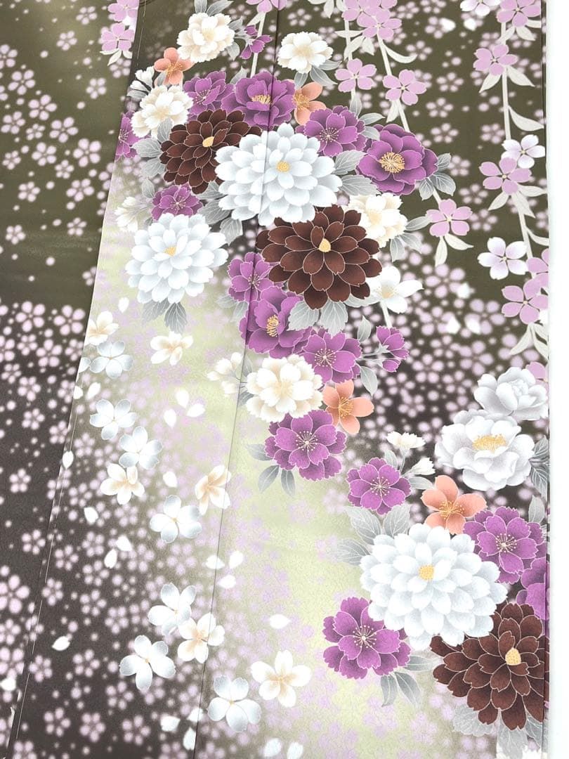 ポリエステル 振袖 花尽くし 紋意匠 ぼかし八掛 躾糸付き FU054 - メルカリ