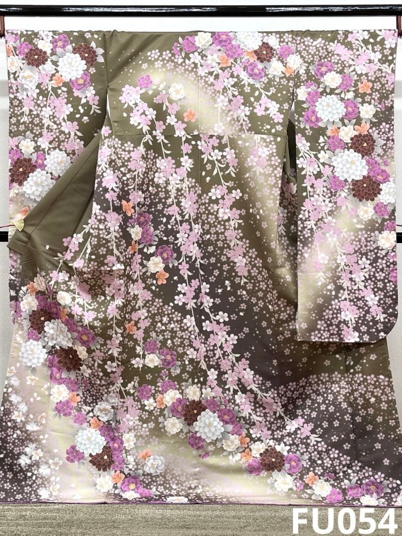 ポリエステル 振袖 薔薇 レース柄 紋意匠 ぼかし八掛 躾糸付き ポリエステル 振袖 薔薇 レース柄 紋意匠 ぼかし八掛 躾糸付き