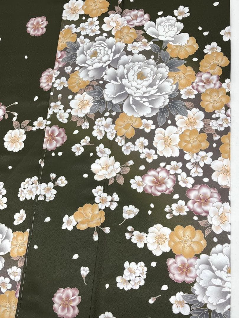 ポリエステル 振袖 薔薇 レース柄 紋意匠 ぼかし八掛 躾糸付き ポリエステル 振袖 薔薇 レース柄 紋意匠 ぼかし八掛 躾糸付き