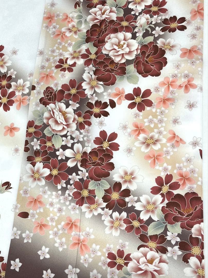 ポリエステル 振袖 牡丹 紋意匠 正絹 ぼかし八掛 躾糸付き S225 ポリエステル 振袖 牡丹 紋意匠 ぼかし八掛 躾糸付き FU052 - メルカリ