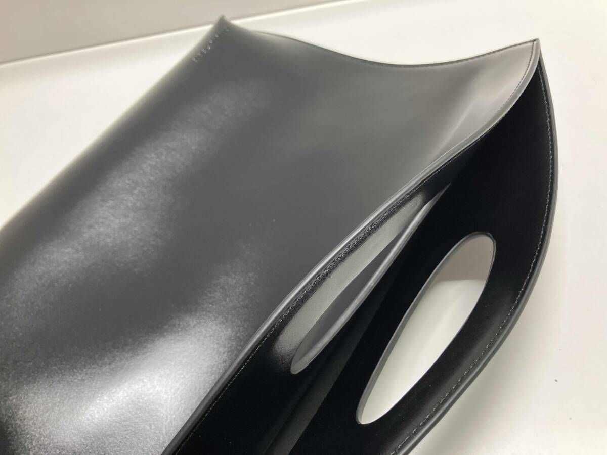 PELULU.TOKYO ペルル 販売 トウキョウ フラットミニマルレザーバッグ