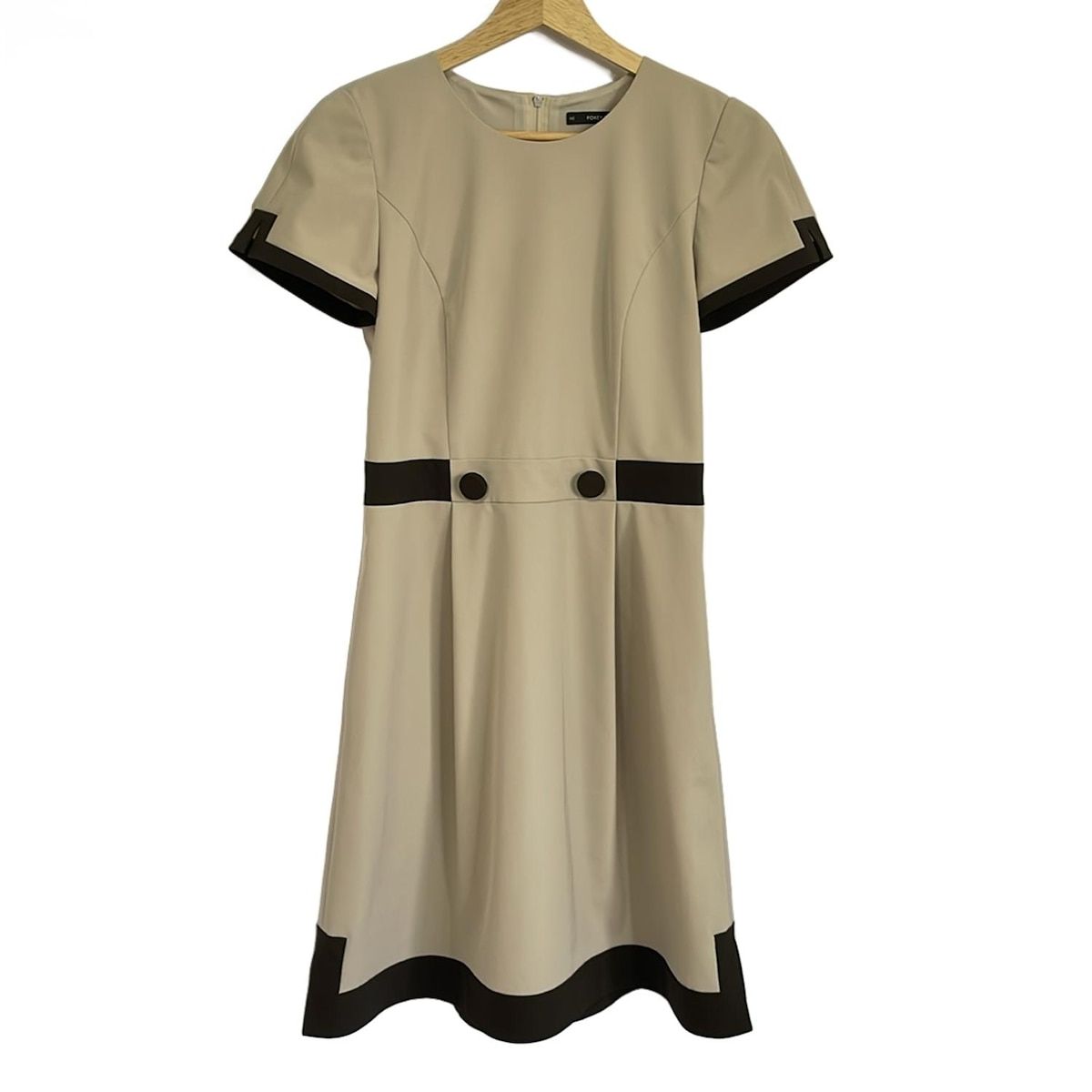 ☆フォクシーニューヨークワンピースベージュ38☆ FOXEY NEW YORK(フォクシーニューヨーク) ワンピース サイズ38 M