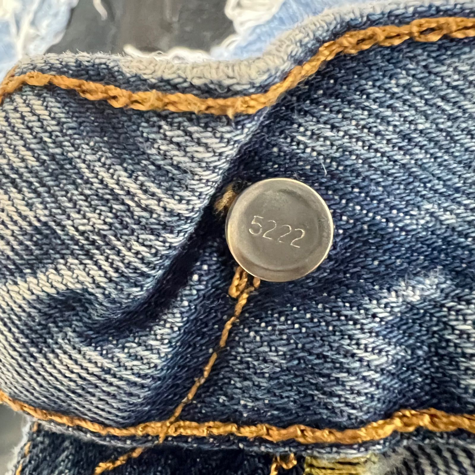 レザーパッチワークリペアジーンズ