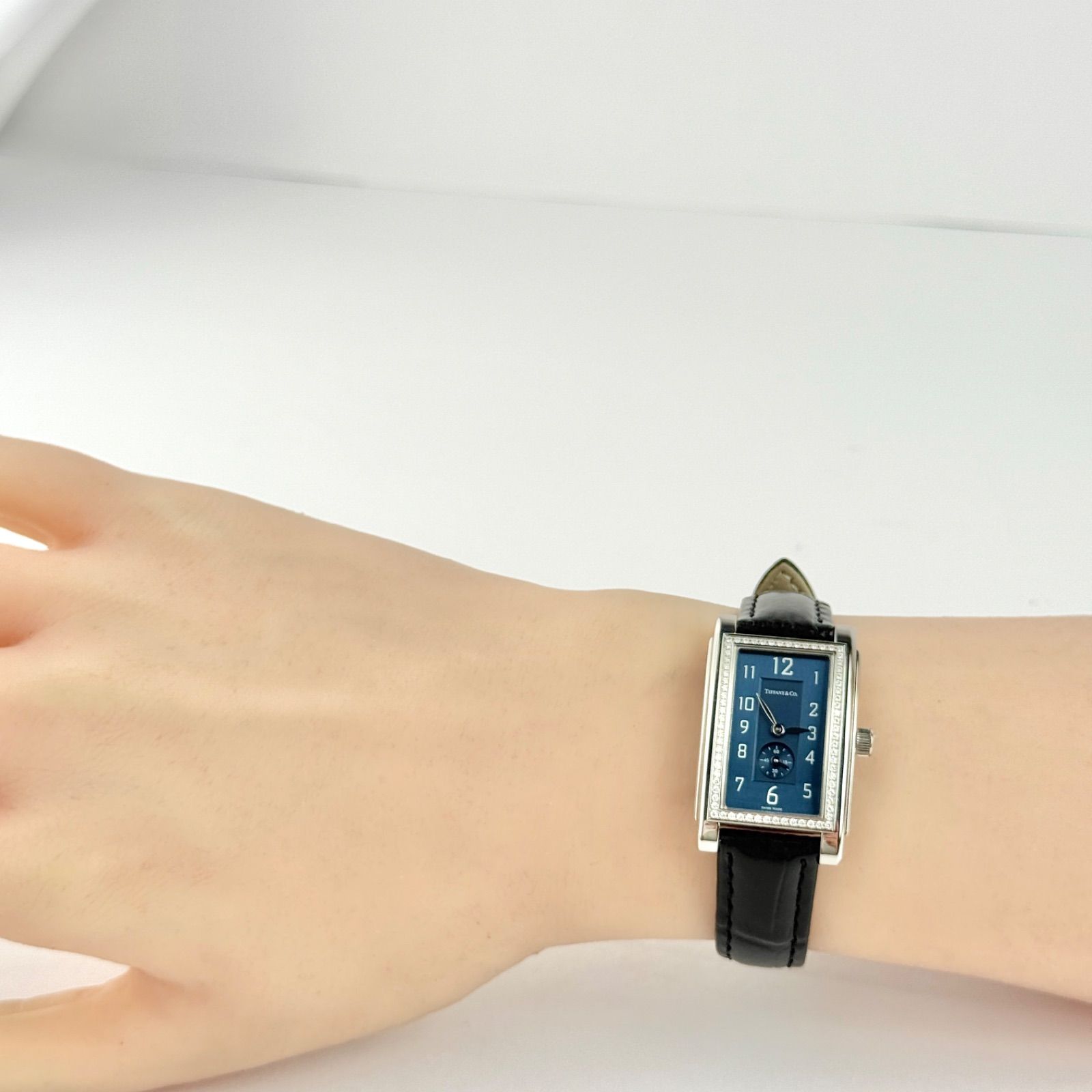 ティファニー グランド ダイヤベゼル 新品ベルト 新品電池 レディース
