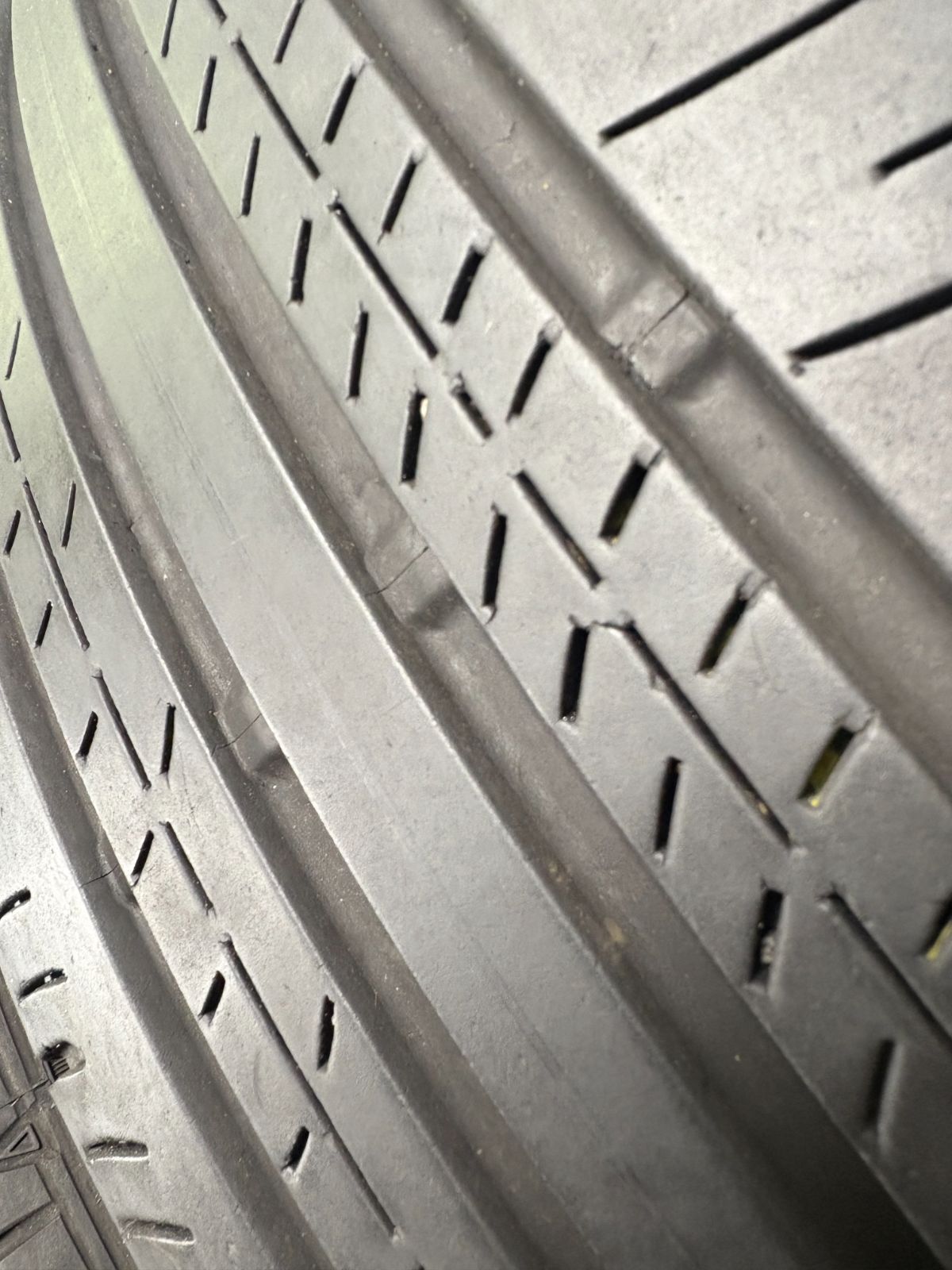  225 60 R 18 ダンロップ PT 30 4本 夏 タイヤ ノーマル TA 821 18インチ サマータイヤ ノーマルタイヤ