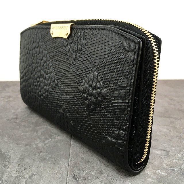 169 送料込み！ 極美品 BURBERRY 長財布 ブラック 箱付き - メルカリ