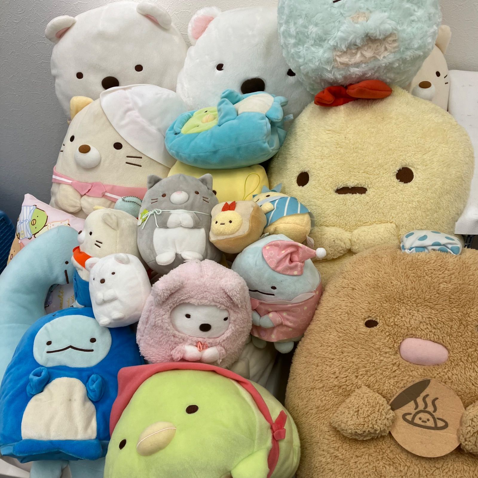 D9289 すみっコぐらし ぬいぐるみ まとめ売り 【公式通販】