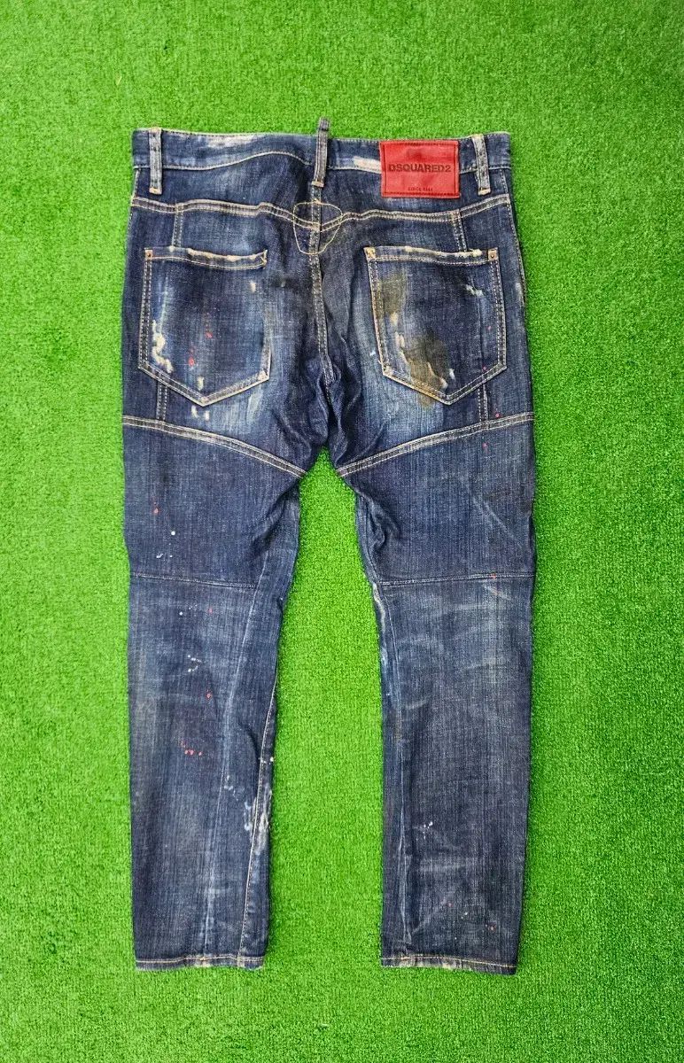 DSQUARED2 ダメージ加工 バイカーデニム 48 新世界 正規品) DSQUARED2 バイカーデニム ダメージジーンズ 48 - メルカリ