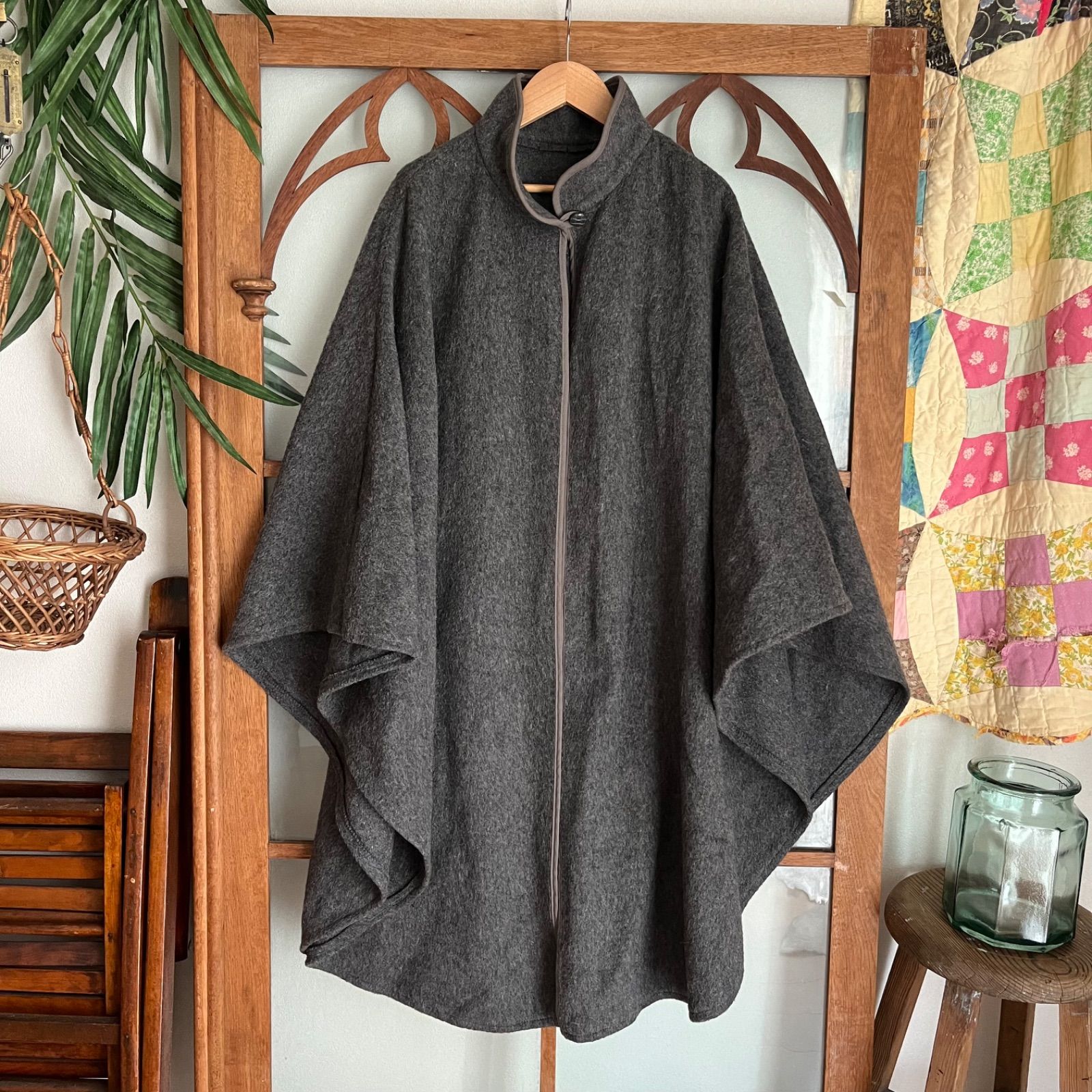 Euro古着 ウール ケープ・ポンチョ コート 前開き グレー（m322