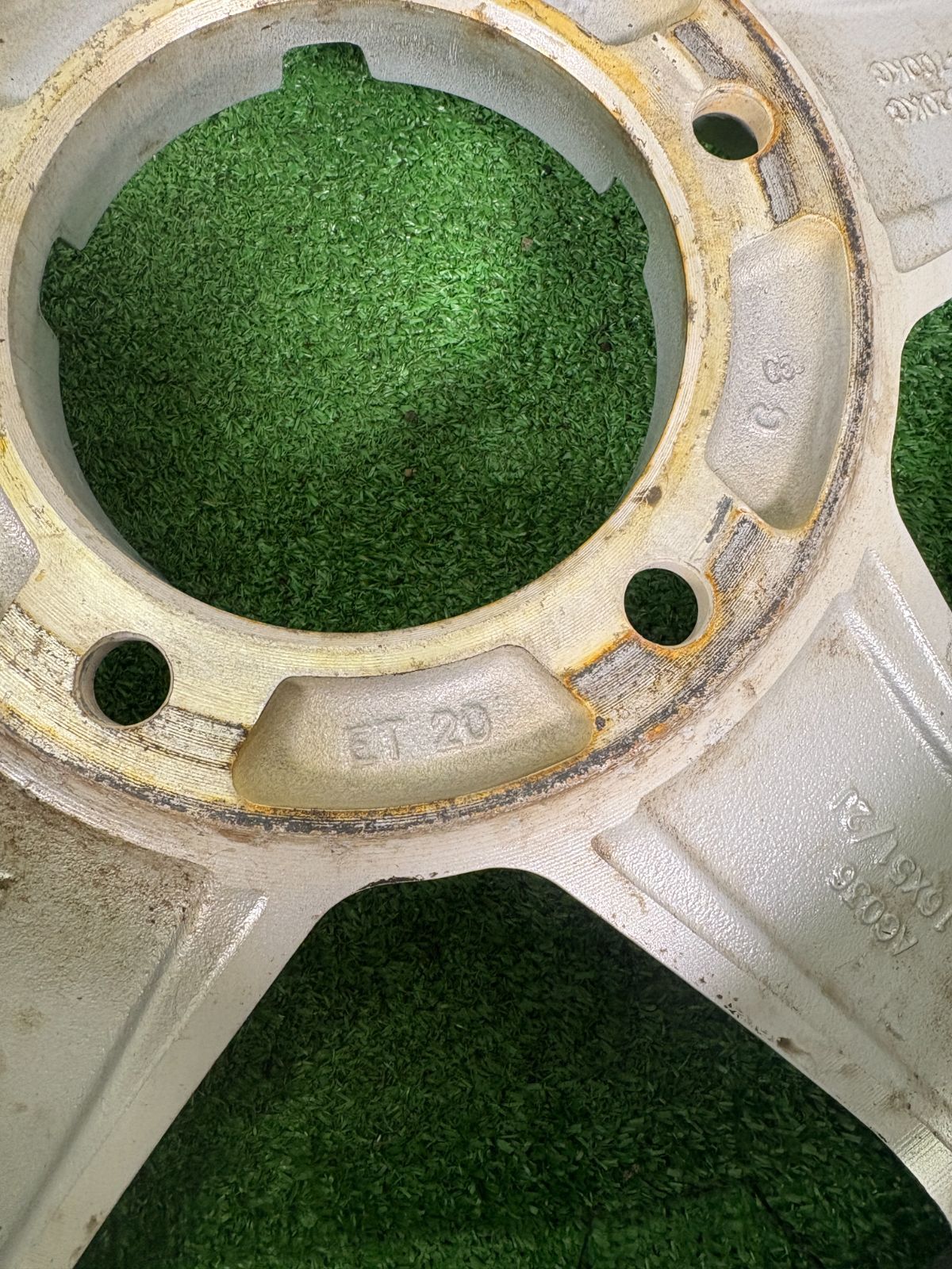 タイヤ ホイール