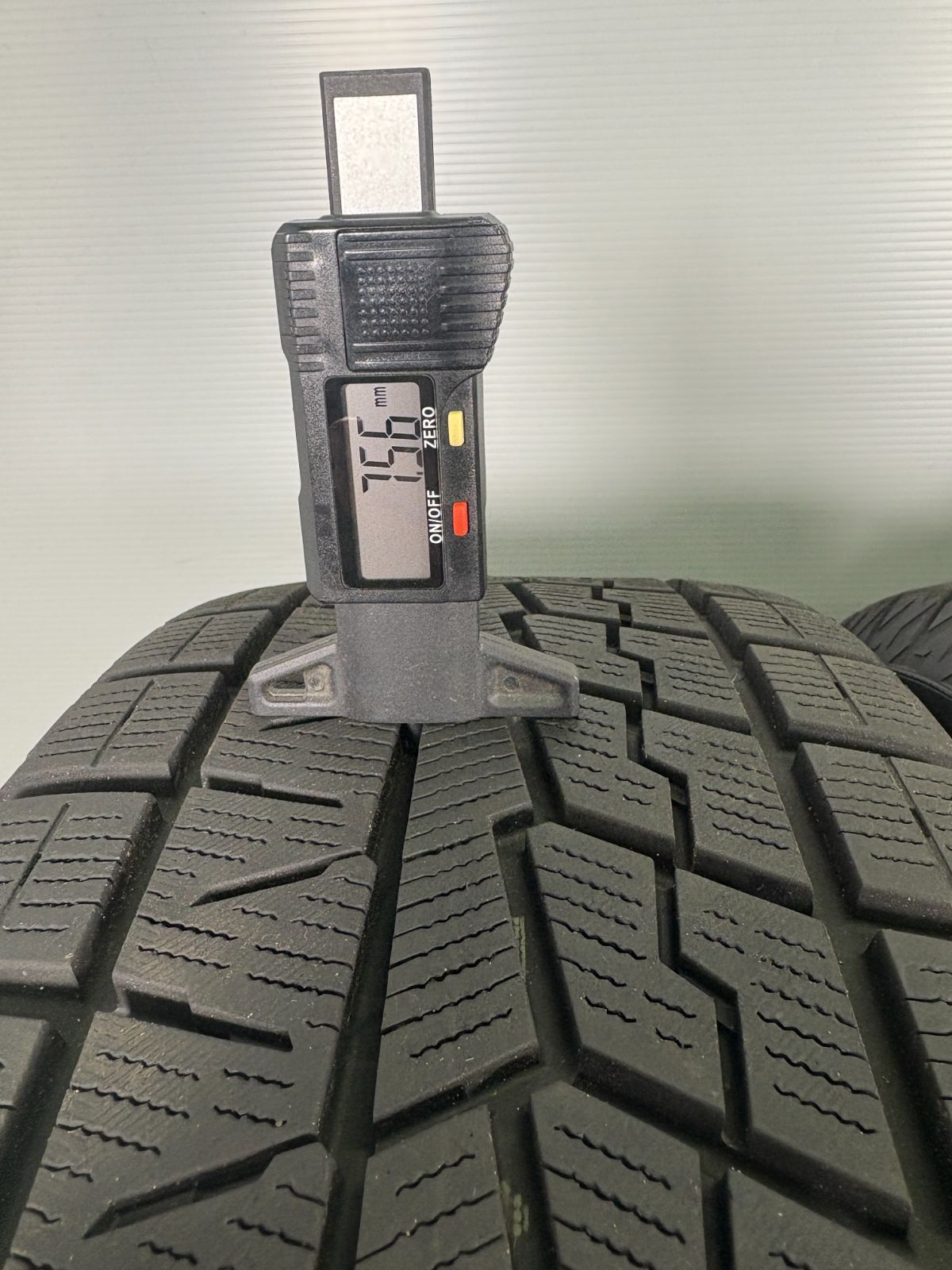 スタッドレス TA