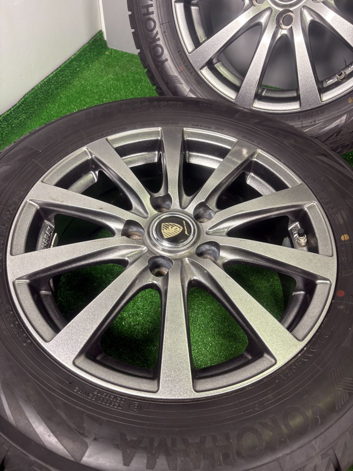 16 x 6 5 J 38 5穴 PCD 114 3 215 60 R ヨコハマ IG 70 4本 冬 タイヤ ホイール セット スタッドレス TA 827