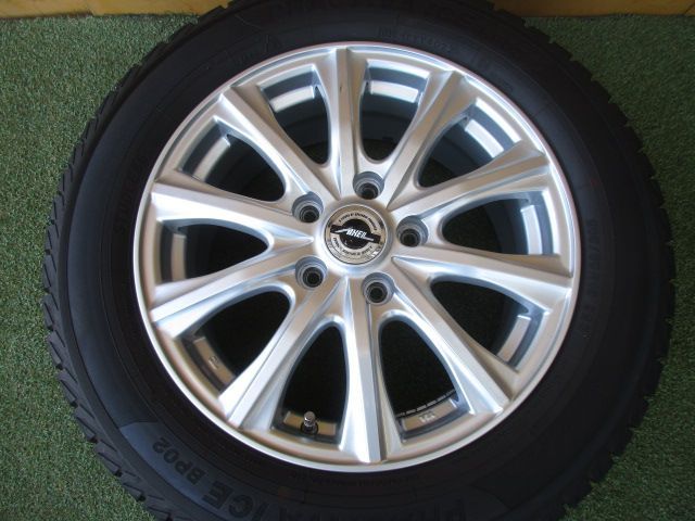 み アクセル 205 60 R 16 スタッドレスタイヤ４本SET ノア ヴォクシー ビアンテ ステップワゴン