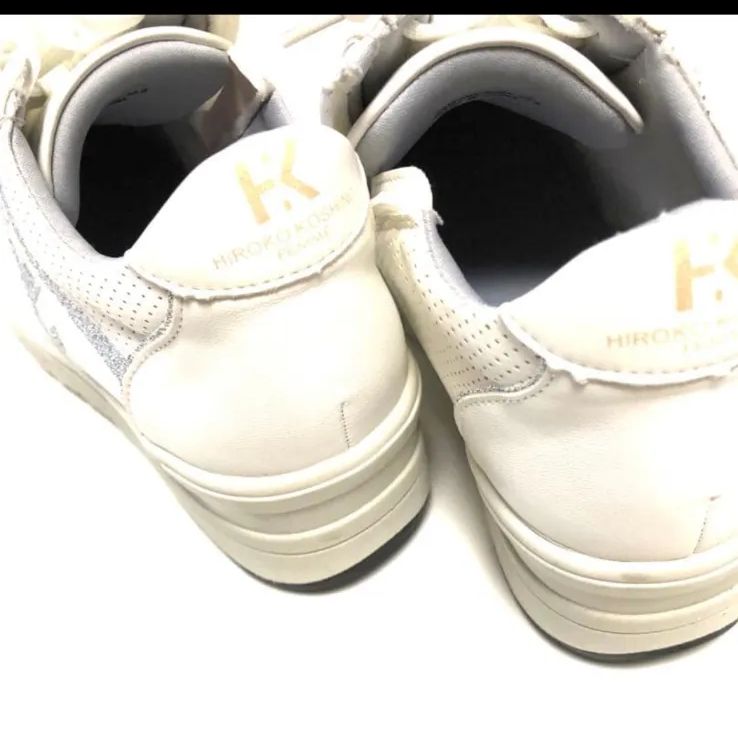 新品 ヒロココシノ スニーカー 23㎝ - メルカリ