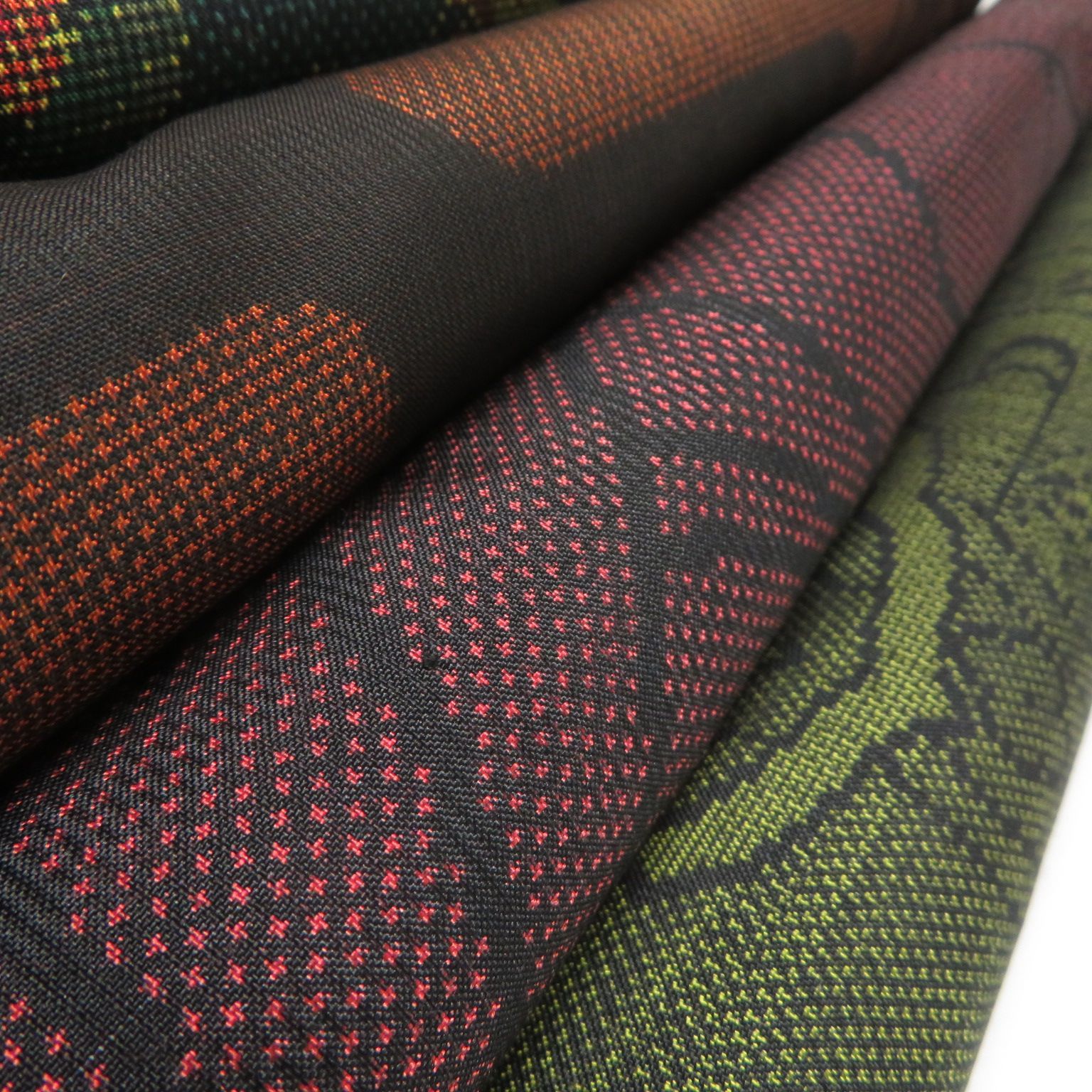  N 26 着物 正絹 色大島 大島紬 ５点 イチゴの大島 その他 着物 浴衣