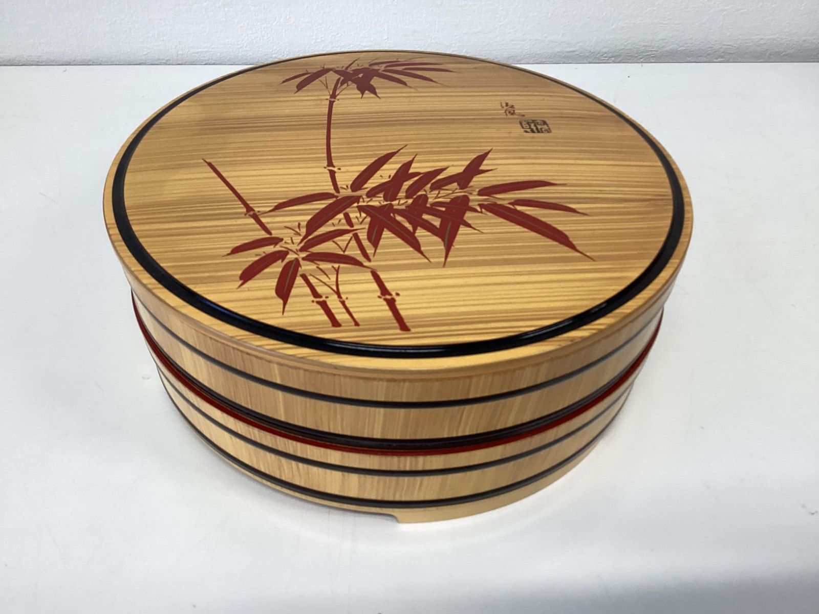 昭和レトロ】蓋付き二段重ね寿司桶 ちらし寿司桶 新品 特価 - メルカリ