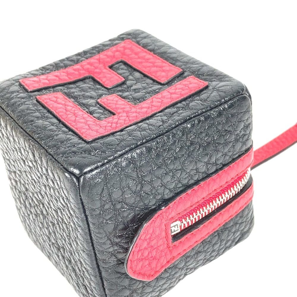 FENDI フェンディ キーホルダー ロゴ ダイス FF サイコロ ポーチ