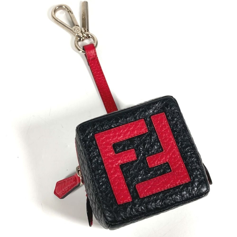 FENDI ダイス サイコロ チャーム FENDI フェンディ キーホルダー ロゴ ダイス FF サイコロ ポーチ